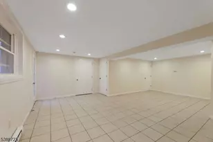 19 Courtland Dr, Wantage, NJ 07461 - Photo 37