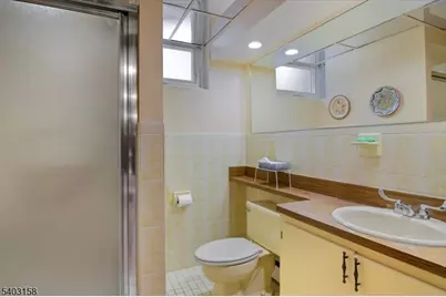 30 Woodrow Ave, Woodland Park, NJ 07424 - Photo 21