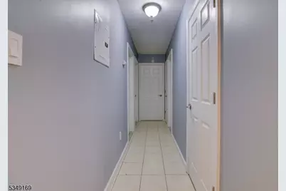 131 Schley St, Newark, NJ 07112 - Photo 19