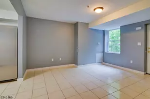 131 Schley St, Newark, NJ 07112 - Photo 9