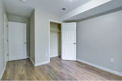 131 Schley St, Newark, NJ 07112 - Photo 21