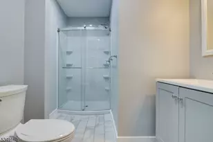 131 Schley St, Newark, NJ 07112 - Photo 11