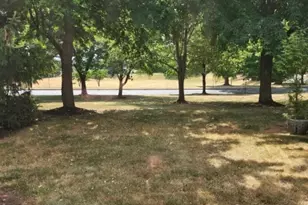 182 Scobee Ln, Franklin Township, NJ 08873 - Photo 17