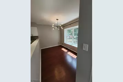 182 Scobee Ln, Franklin Township, NJ 08873 - Photo 5