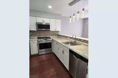 182 Scobee Ln, Franklin Township, NJ 08873 - Photo 3