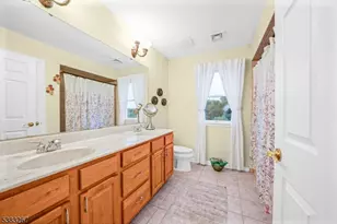 8 Hemingway Dr, Alexandria Township, NJ 08848 - Photo 25