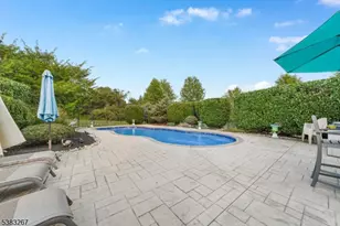 8 Hemingway Dr, Alexandria Township, NJ 08848 - Photo 35