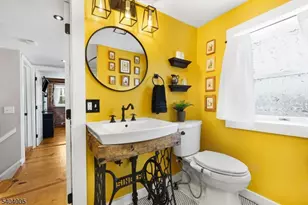 22 Kelly Pl, Stanhope, NJ 07874 - Photo 21