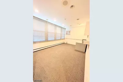 241 Crooks Ave, Clifton, NJ 07011 - Photo 9