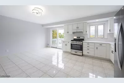 29 Carolina Ave, West Orange Township, NJ 07052 - Photo 17