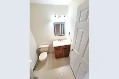 42 Windmill Dr, Morristown, NJ 07960 - Photo 5