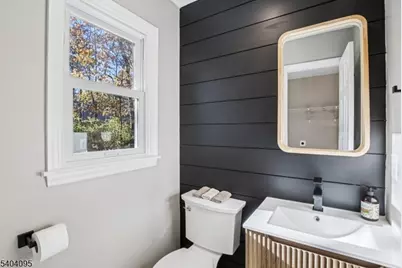 24 Arapaho Trl, Sparta Township, NJ 07871 - Photo 31