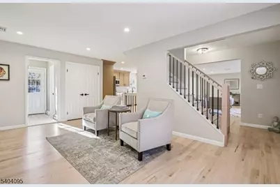 24 Arapaho Trl, Sparta Township, NJ 07871 - Photo 19