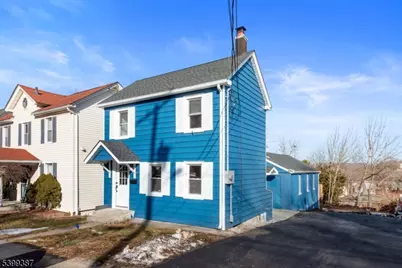 17 Grant St, Dover, NJ 07801 - Photo 3