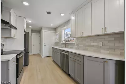 143 Johnston Ave #2, Plainfield, NJ 07062 - Photo 13