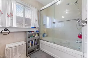 122 S Lincoln Ave, Middlesex, NJ 08846 - Photo 17