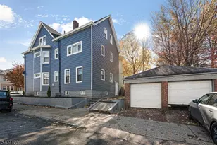 492 E 26th St, Paterson, NJ 07514 - Photo 3