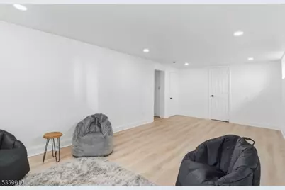 157 Demott Ave, Clifton, NJ 07011 - Photo 41