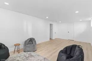 157 DeMott Ave, Clifton, NJ 07011 - Photo 41