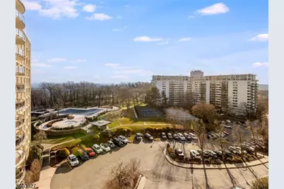 2 Claridge Dr #8IE, Verona Twp., NJ 07044 - Photo 27