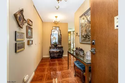 2 Claridge Dr #8IE, Verona Twp., NJ 07044 - Photo 7