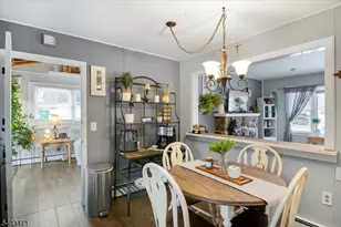 413 Diggles Pl, Vernon, NJ 07422 - Photo 5