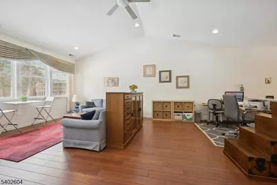 17 Ebersohl Cir, Readington Twp., NJ 08889 - Photo 11