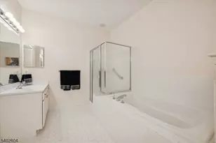 17 Ebersohl Cir, Readington Twp., NJ 08889 - Photo 21