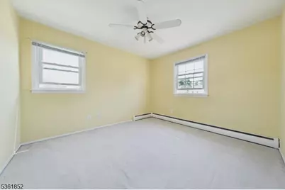 578 Winchester Ave, Union Township, NJ 07083 - Photo 15