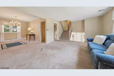 578 Winchester Ave, Union Township, NJ 07083 - Photo 5