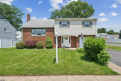 578 Winchester Ave, Union Township, NJ 07083 - Photo 1