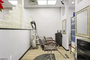 931 Amboy Ave, Edison, NJ 08837 - Photo 13