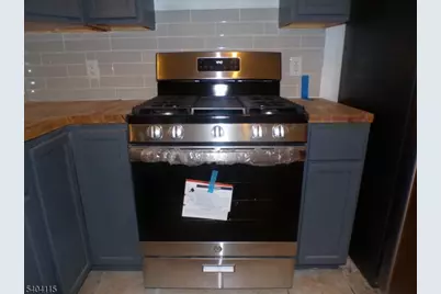 [Address not provided], Newark, NJ 07103 - Photo 17