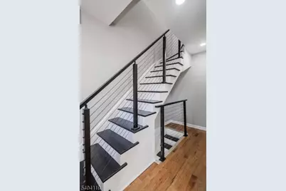 299 Halladay St, Jersey City, NJ 07304 - Photo 5