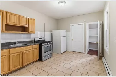 130 Littleton Ave, Newark, NJ 07103 - Photo 5