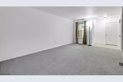 265 Spruce Ct, Raritan Township, NJ 08822 - Photo 19