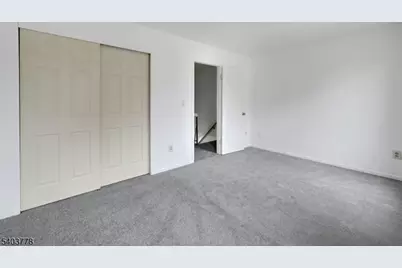 265 Spruce Ct, Raritan Township, NJ 08822 - Photo 15