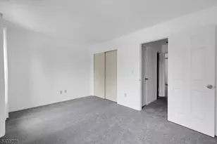 265 Spruce Ct, Raritan Township, NJ 08822 - Photo 17