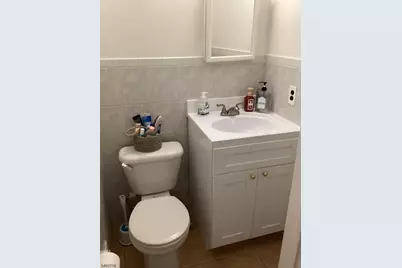 17B Garden Dr, Elmwood Park, NJ 07407 - Photo 7