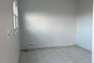 17B Garden Dr, Elmwood Park, NJ 07407 - Photo 17