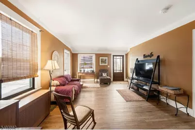 435 Spruce Ave, Garwood, NJ 07027 - Photo 5