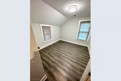 26 Garibaldi St, Bernardsville, NJ 07924 - Photo 13