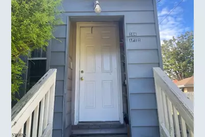 206 Bathgate Ave, South Bound Brook Boro, NJ 08880 - Photo 3