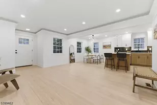 33 E Lincoln St, Verona, NJ 07044 - Photo 3