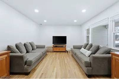 725 Anna Pl, North Plainfield, NJ 07063 - Photo 9