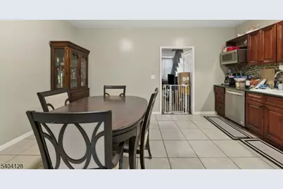 15 Wales Ave, Jersey City, NJ 07306 - Photo 5