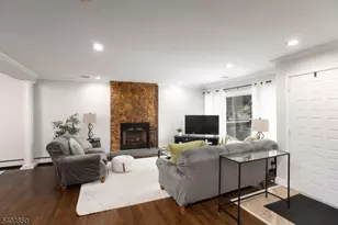 13 Park Ave, Green Brook Township, NJ 08812 - Photo 5