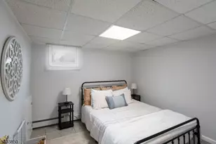 13 Park Ave, Green Brook Township, NJ 08812 - Photo 21