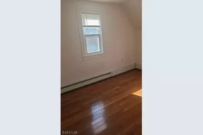 549 Avenue, Bayonne, NJ 07002 - Photo 11