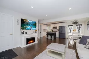 13 Bartle Rd, Franklin Township, NJ 08873 - Photo 5